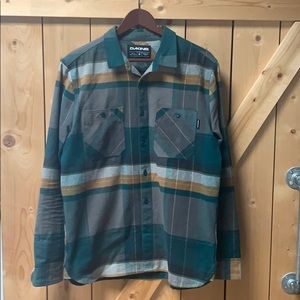 Dakine Heavy Plaid Shirt Size Medium